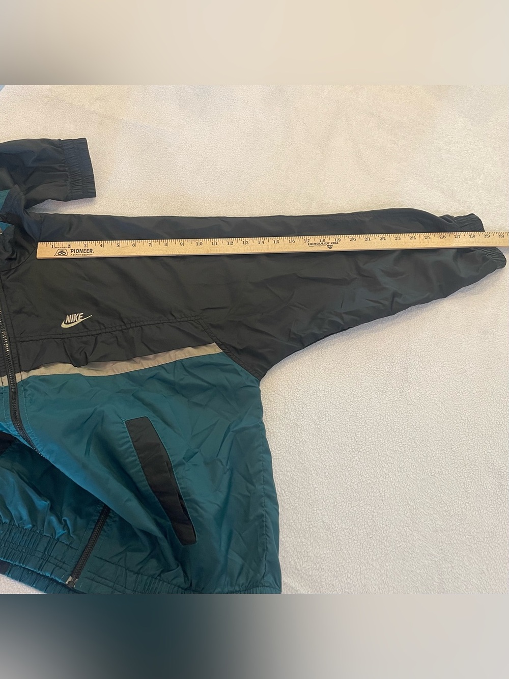 Vintage Nike Windbreaker Jacket Black Teal Colorblock Y2K Men’s M Hiking Gear - Picture 8 of 10